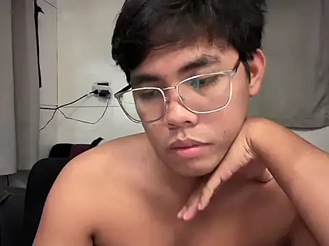 hoenika online show from January 11, 9:42 pm