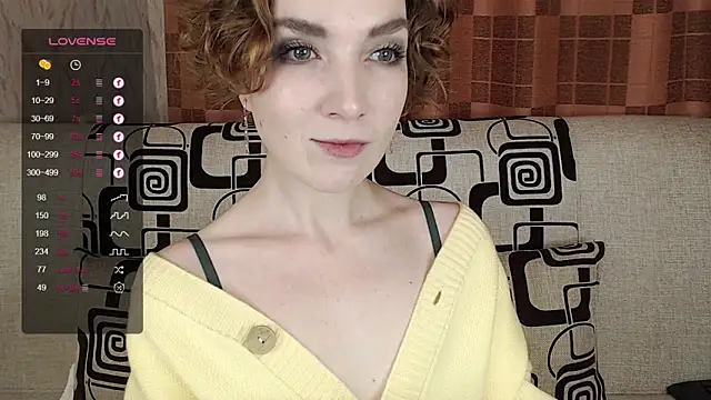 TinaWince online show from November 22, 4:55 am