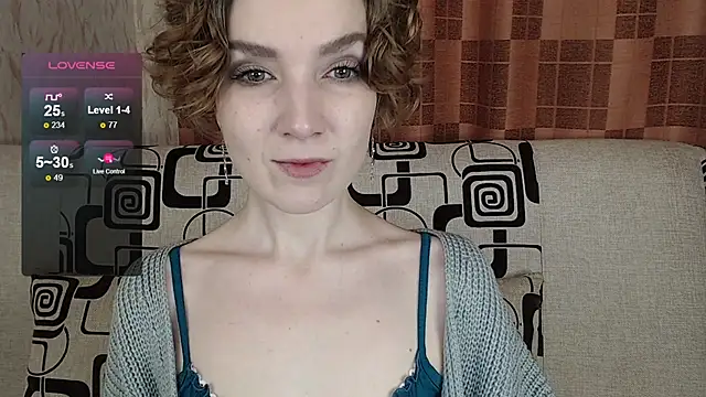 TinaWince online show from February 19, 4:52 am