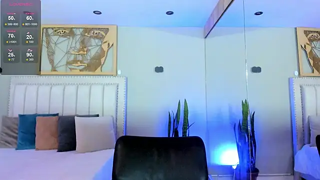 Snapshot of _alaiasmile_ chatting on January 23, 7:18 pm  alaiasmile  online show from January 23, 7:18 pm