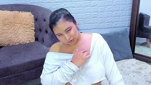 Snapshot of _alaiasmile_ chatting on March 20, 1:13 am  alaiasmile  online show from March 20, 1:13 am