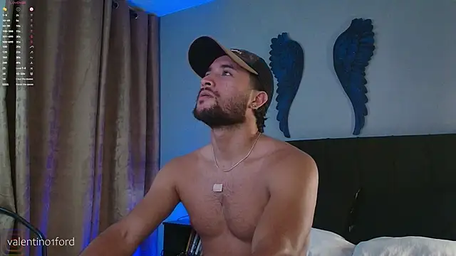 Valentinoford online show from April 7, 11:59 pm