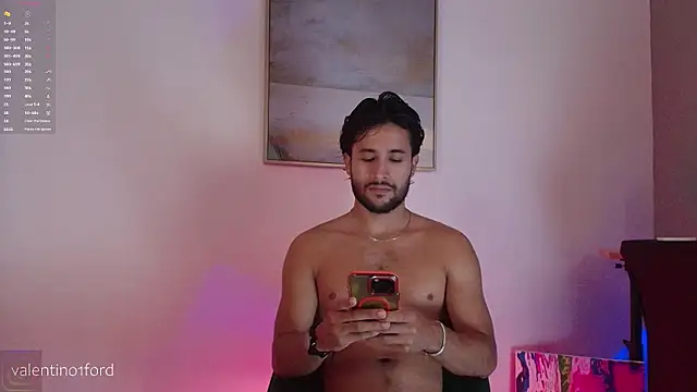 Snapshot of Valentinoford chatting on July 16, 10:27 pm Valentinoford online show from July 16, 10:27 pm
