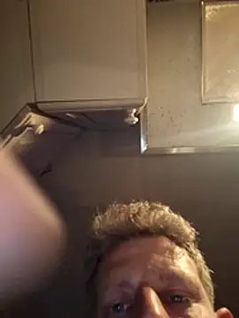 Jonjon3669 online show from June 4, 10:38 pm