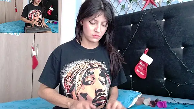 evatits 1 online show from December 13, 12:17 pm