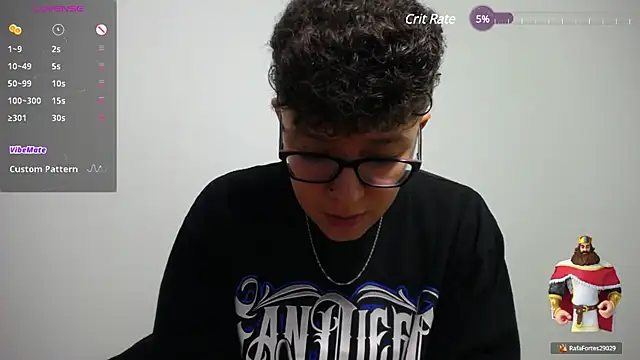 Snapshot of alex_noa chatting on January 10, 11:08 pm alex noa online show from January 10, 11:08 pm