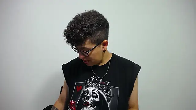 Snapshot of alex_noa chatting on January 24, 8:22 pm alex noa online show from January 24, 8:22 pm