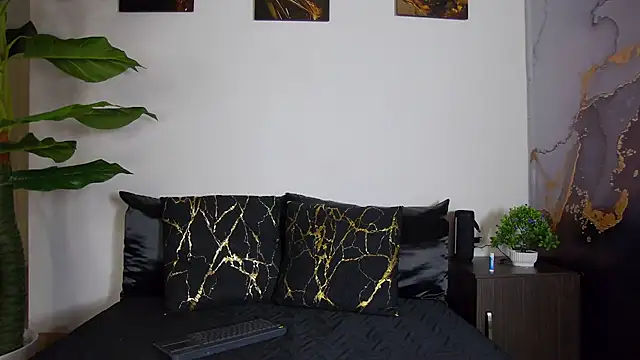 alex noa online show from February 19, 7:21 pm