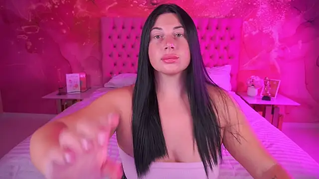 Snapshot of ArianaDarkk chatting on September 18, 9:06 pm ArianaDarkk online show from September 18, 9:06 pm