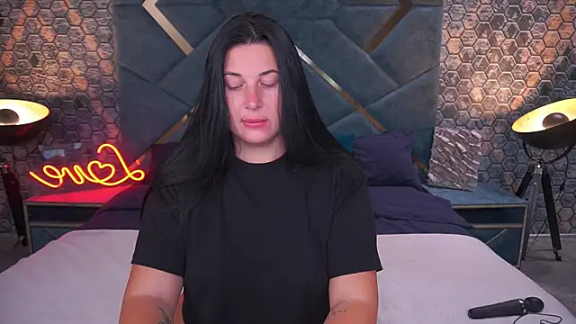 Snapshot of ArianaDarkk chatting on September 21, 7:59 pm ArianaDarkk online show from September 21, 7:59 pm