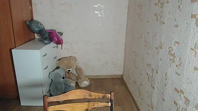 MelissaXKinky online show from December 3, 7:00 pm