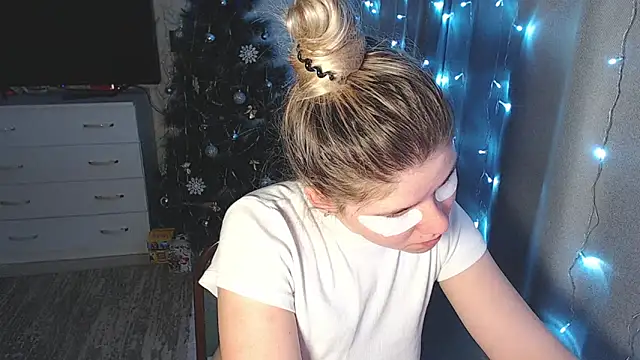MelissaXKinky online show from January 3, 7:50 pm