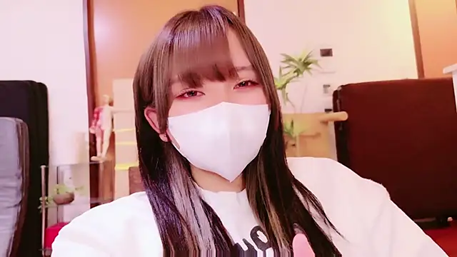 senachinnn online show from October 25, 7:16 am