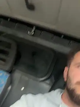 Snapshot of GeoGeorgee chatting on October 8, 7:39 am GeoGeorgee online show from October 8, 7:39 am