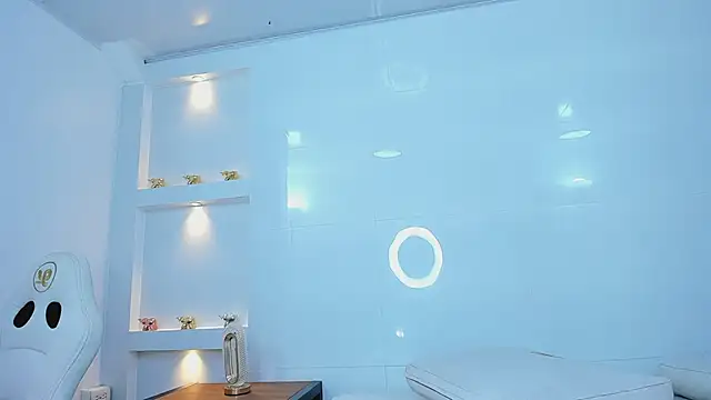 Dalia-Prada online show from February 2, 5:06 am