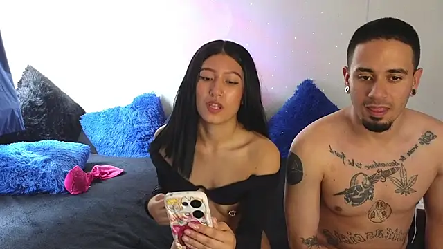 tony and sophia online show from December 7, 2:02 pm