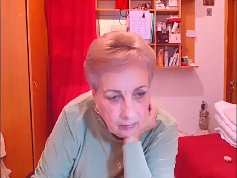 Victoria5643 online show from October 16, 2:51 pm