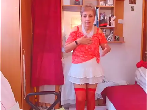 Victoria5643 online show from November 22, 8:57 am