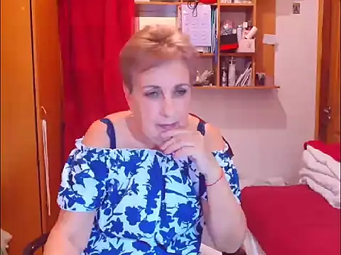 Victoria5643 online show from November 24, 7:46 pm