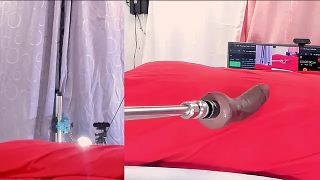 Criistal Thompson online show from November 4, 11:42 am