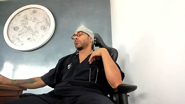 Bryan Bronx online show from October 7, 2:47 pm