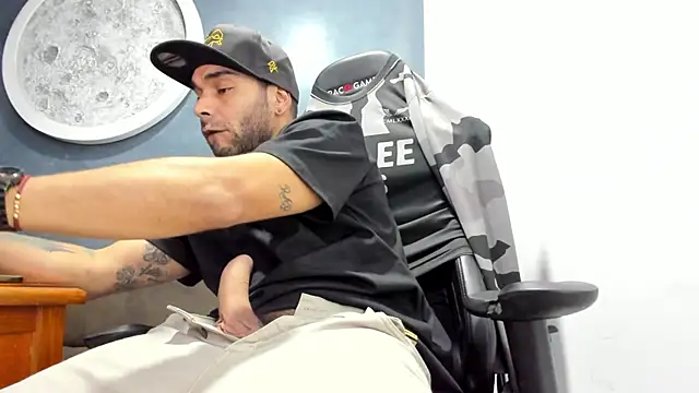 Bryan Bronx online show from October 25, 2:08 am