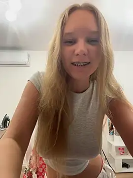 Ketitull online show from December 14, 5:18 pm