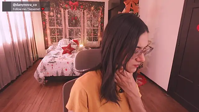 DanyNova Co online show from December 13, 7:10 pm