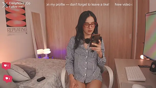 DanyNova Co online show from June 29, 9:04 pm
