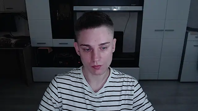 angryzan online show from October 24, 5:15 am