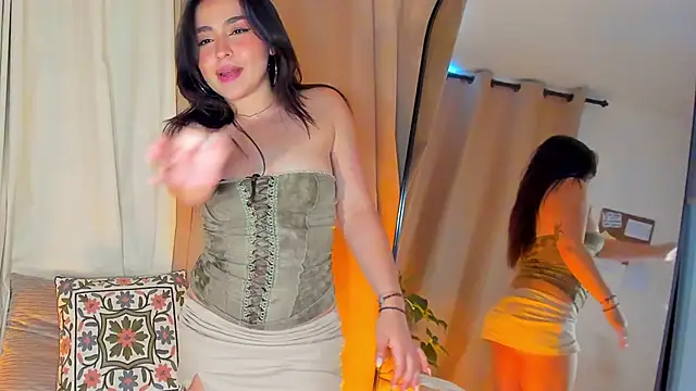 SofiMeza online show from March 18, 6:37 pm