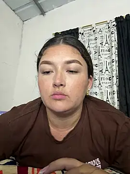 Snapshot of Sofia_Queen17 chatting on March 26, 1:55 am Sofia Queen17 online show from March 26, 1:55 am