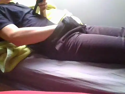 Snapshot of Hot_Mati69 chatting on October 19, 3:01 pm Hot Mati69 online show from October 19, 3:01 pm