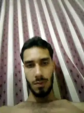 jhon01000 online show from May 3, 11:55 pm