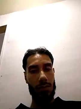 jhon01000 online show from July 19, 2:26 am