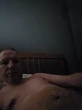 Snapshot of walker1979 chatting on February 26, 12:42 am walker1979 online show from February 26, 12:42 am