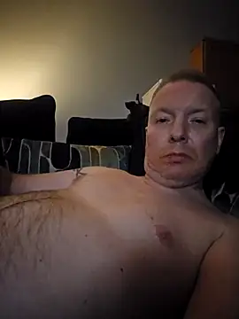 Snapshot of walker1979 chatting on March 29, 10:54 pm walker1979 online show from March 29, 10:54 pm