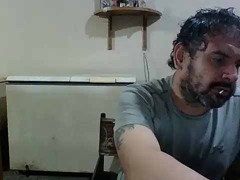 Snapshot of Rodrigo_happy chatting on September 14, 4:44 am Rodrigo happy online show from September 14, 4:44 am