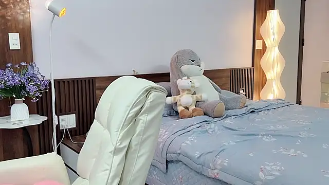  Ely  online show from October 5, 3:32 pm