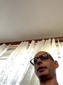 hailzeffn online show from September 28, 3:17 pm