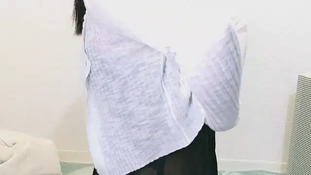 Snapshot of YUTSU_KI chatting on September 28, 4:18 am YUTSU KI online show from September 28, 4:18 am