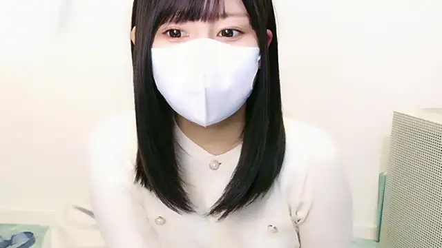 Snapshot of YUTSU_KI chatting on November 1, 1:57 pm YUTSU KI online show from November 1, 1:57 pm