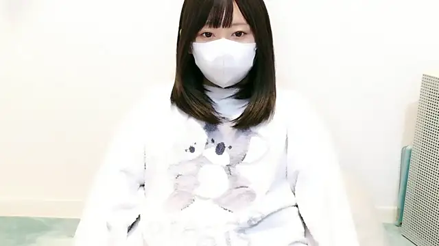 Snapshot of YUTSU_KI chatting on November 6, 2:51 pm YUTSU KI online show from November 6, 2:51 pm