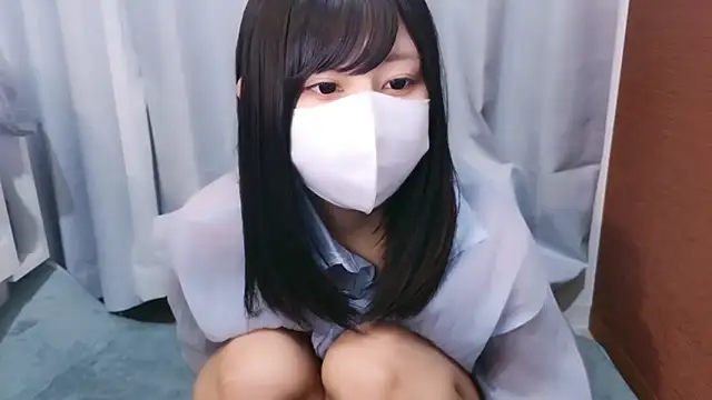 Snapshot of YUTSU_KI chatting on March 18, 4:32 pm YUTSU KI online show from March 18, 4:32 pm