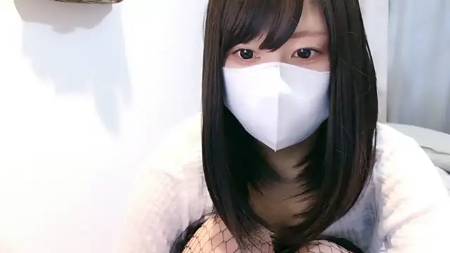 Snapshot of YUTSU_KI chatting on May 11, 10:21 am YUTSU KI online show from May 11, 10:21 am