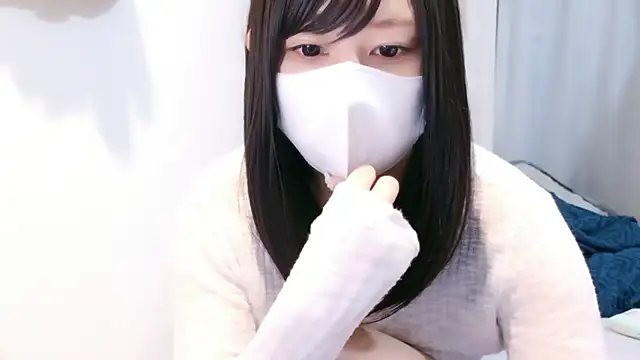 Snapshot of YUTSU_KI chatting on June 4, 4:24 pm YUTSU KI online show from June 4, 4:24 pm