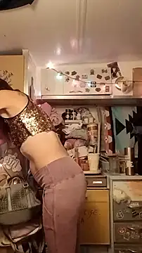whitetrashdirtyslut online show from May 17, 11:39 am