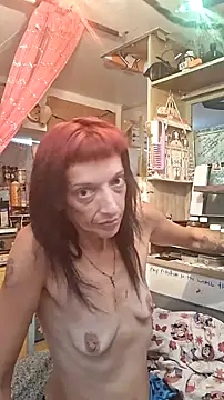 whitetrashdirtyslut online show from July 1, 8:19 pm