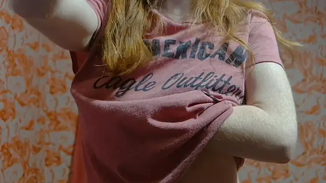 strawberrysmoothie online show from January 17, 3:45 am