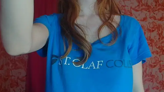 strawberrysmoothie online show from February 1, 6:32 am